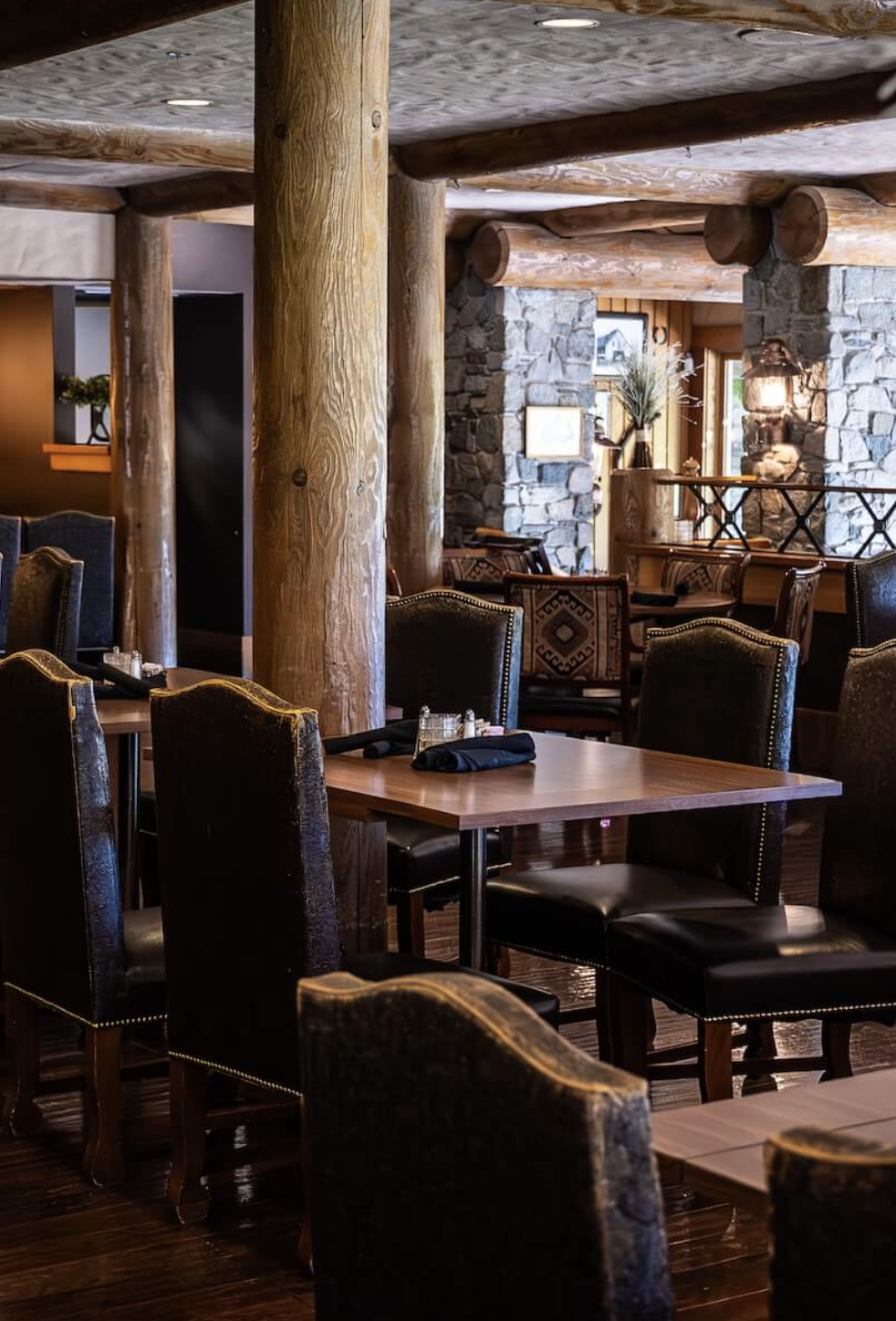 1862 Restaurant interior