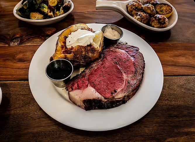 Prime rib plate